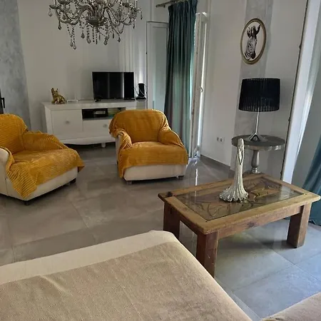 Casa Preciosa Ideal Familias بيت للعطل La Línea de la Concepción